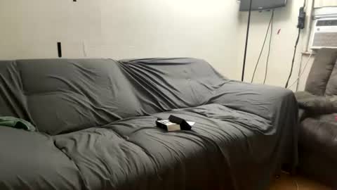 wetpanties_foryou online show from June 18, 2026, 6:13 am