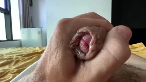 wevbe online show from April 2, 2026, 9:40 am