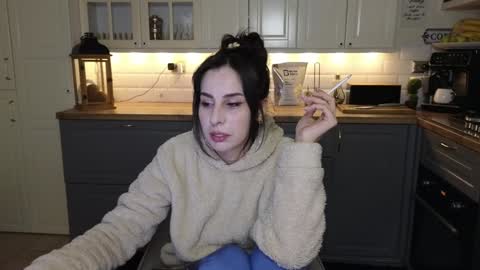 Snapshot of whats_her_name chatting on January 11, 2025, 9:57 am Victoria Maria online show from January 11, 2025, 9:57 am