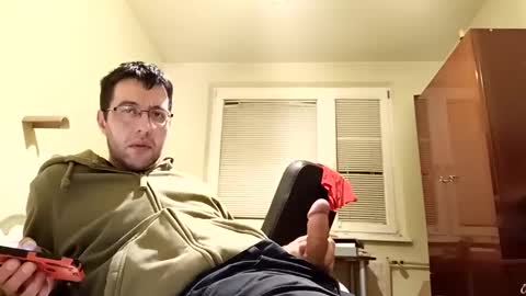 Snapshot of whatwouldyouliketosee chatting on December 22, 2024, 10:47 pm stoffy online show from December 22, 2024, 10:47 pm