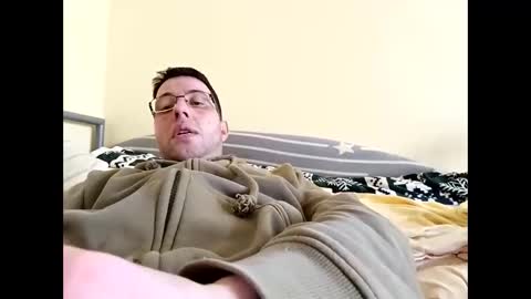 Snapshot of whatwouldyouliketosee chatting on January 18, 2025, 12:26 pm stoffy online show from January 18, 2025, 12:26 pm