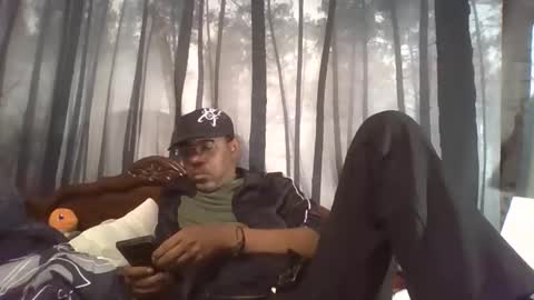 Snapshot of whisperw chatting on April 7, 2026, 8:42 pm whisperw online show from April 7, 2026, 8:42 pm