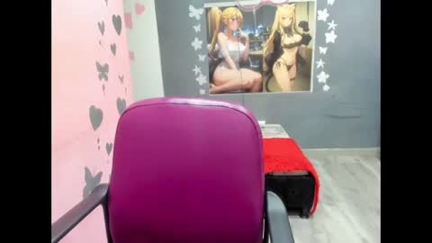 white_luna1 online show from March 8, 2026, 2:04 am