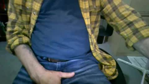 whiteboomer online show from March 5, 2026, 10:44 am