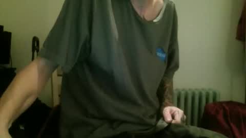 whiteboyslim21 online show from January 9, 2026, 11:13 am