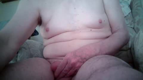 whitebriefs009 online show from May 25, 2026, 3:18 pm
