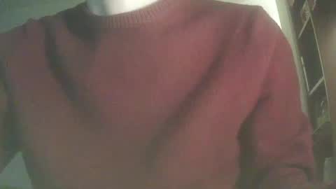 Snapshot of whiteduke81 chatting on February 12, 2025, 9:22 pm Whiteduke online show from February 12, 2025, 9:22 pm