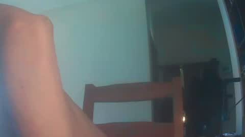 Snapshot of whiteduke81 chatting on May 24, 2026, 4:01 pm Whiteduke online show from May 24, 2026, 4:01 pm