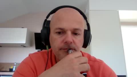 Snapshot of whiteeaglesrb chatting on May 1, 2026, 3:05 pm whiteeaglesrb online show from May 1, 2026, 3:05 pm