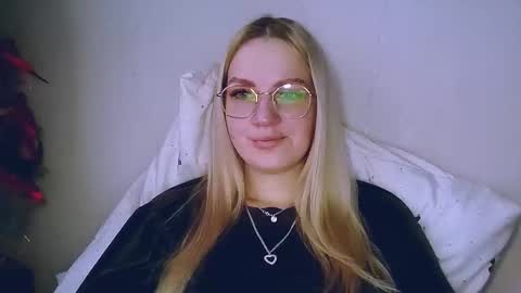 Snapshot of whitehex666 chatting on January 11, 2026, 8:08 am whitehex666 online show from January 11, 2026, 8:08 am