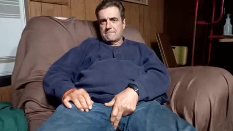 Snapshot of whitelion67 chatting on February 24, 2026, 6:11 am whitelion67 online show from February 24, 2026, 6:11 am