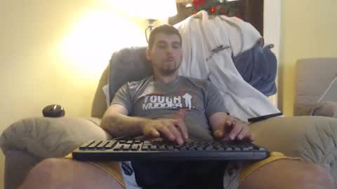 Snapshot of whitemeat321 chatting on June 4, 2026, 2:23 pm whitemeat321 online show from June 4, 2026, 2:23 pm