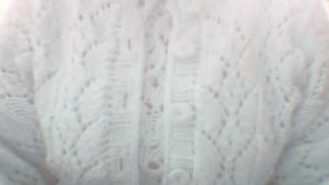 whitesweater online show from December 9, 2024, 7:39 am