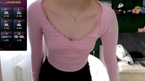 Snapshot of whitney311_ chatting on February 25, 2026, 7:18 am whitney311_ online show from February 25, 2026, 7:18 am