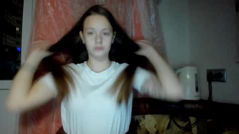 Snapshot of why_again_me chatting on December 20, 2024, 11:16 pm Veronica online show from December 20, 2024, 11:16 pm