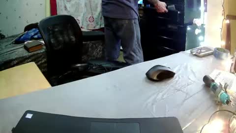 Wichita Wes online show from November 16, 2025, 9:15 am