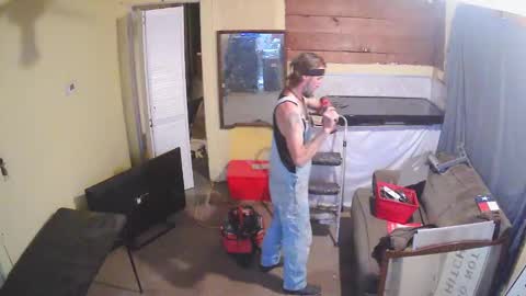 Wichita Wes online show from November 18, 2025, 4:06 am