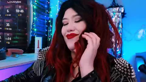 Laura  online show from February 19, 2025, 5:27 am