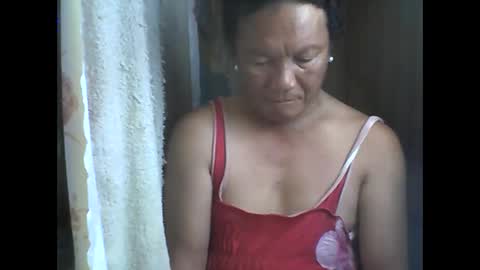 wild_sunflower11 online show from April 10, 2026, 9:19 pm