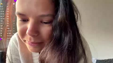 Mia online show from March 21, 2026, 5:05 pm