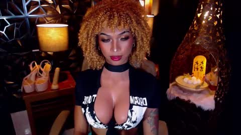 Snapshot of wildara chatting on March 3, 2025, 7:21 am wildara online show from March 3, 2025, 7:21 am