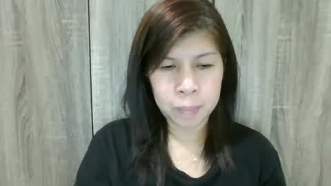 Snapshot of wildbrownchick69 chatting on December 7, 2024, 8:27 pm WildChick online show from December 7, 2024, 8:27 pm