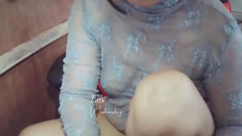 wildflower2006 online show from September 16, 2025, 11:50 pm