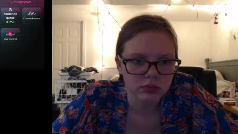 Snapshot of wildflowerofco chatting on April 16, 2026, 3:51 am wildflowerofco online show from April 16, 2026, 3:51 am