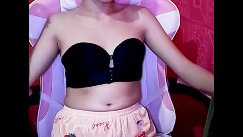 Snapshot of wildhorny_asian chatting on March 3, 2025, 9:00 am wildhorny_asian online show from March 3, 2025, 9:00 am