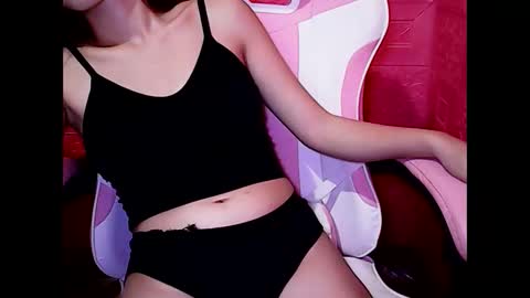 Snapshot of wildhorny_asian chatting on March 7, 2025, 1:51 pm wildhorny_asian online show from March 7, 2025, 1:51 pm