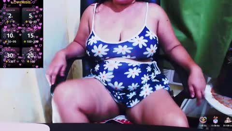 wildhotasianx online show from December 21, 2025, 5:25 am