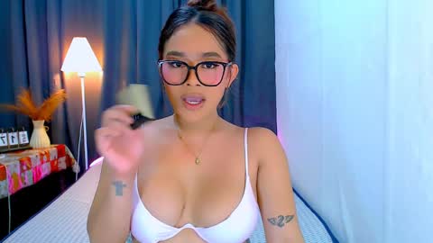 Snapshot of wildsassy0719 chatting on May 15, 2026, 7:37 am shea online show from May 15, 2026, 7:37 am