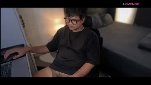 Wildy online show from September 14, 2025, 4:33 am