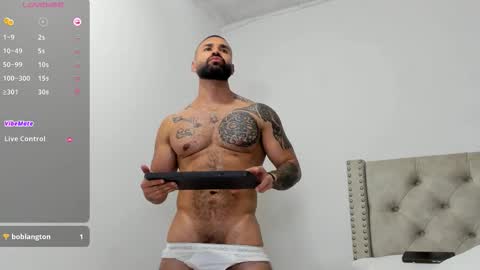 Snapshot of will20022 chatting on December 23, 2025, 12:41 am BASTIANBURDESX online show from December 23, 2025, 12:41 am