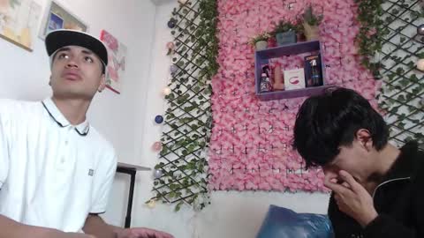 willians__ online show from October 19, 2025, 4:02 am