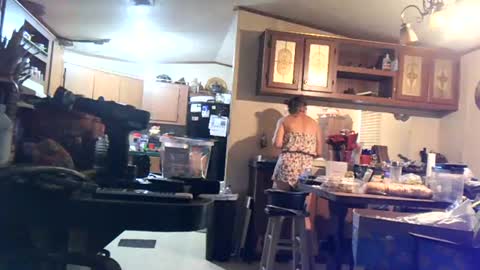 Snapshot of willielowrider chatting on June 24, 2026, 12:15 pm willielowrider online show from June 24, 2026, 12:15 pm
