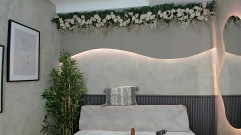 Ms Willow online show from December 27, 2024, 5:59 pm