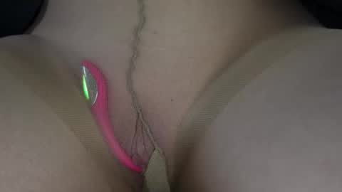 Willow online show from February 9, 2026, 6:01 pm