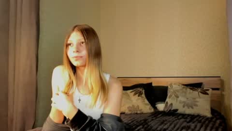 Snapshot of willowcut chatting on July 9, 2026, 7:12 am willowcut online show from July 9, 2026, 7:12 am