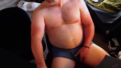 Snapshot of willwill2222 chatting on November 6, 2025, 9:26 pm John online show from November 6, 2025, 9:26 pm