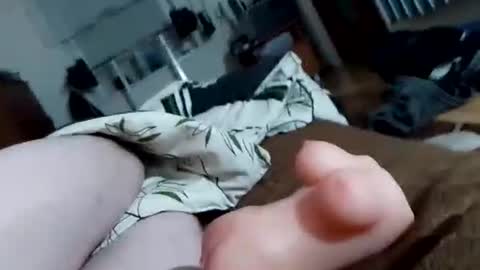 Snapshot of win1987t chatting on February 20, 2025, 10:37 pm win1987t online show from February 20, 2025, 10:37 pm