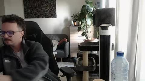 cream36 online show from March 16, 2026, 11:47 am