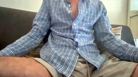 JanCloud online show from June 9, 2026, 4:07 pm