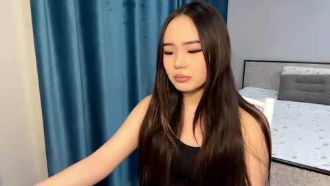 Amina online show from April 15, 2026, 2:35 pm