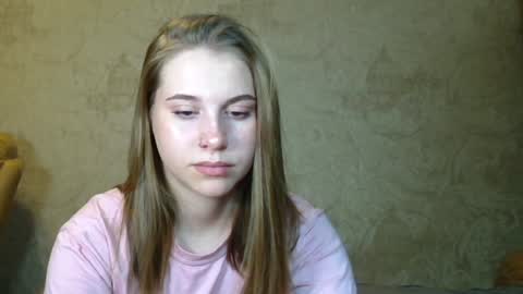 wira_witch online show from January 16, 2025, 4:07 pm