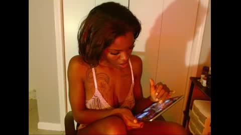 Snapshot of wishhwashy22 chatting on February 3, 2026, 5:16 am Chanel online show from February 3, 2026, 5:16 am