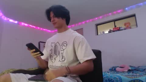 Snapshot of with_ken chatting on January 19, 2026, 12:03 am Ken online show from January 19, 2026, 12:03 am