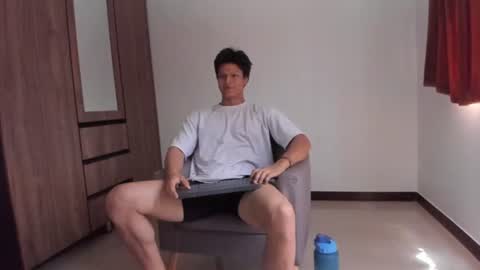 Snapshot of with_ken chatting on August 7, 2026, 6:10 pm Ken online show from August 7, 2026, 6:10 pm