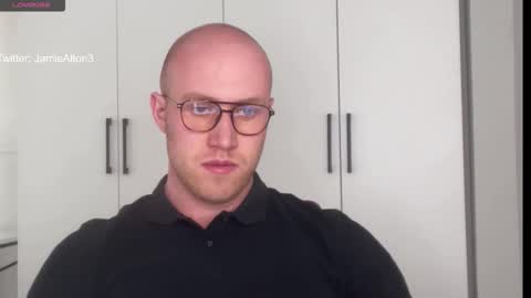 Snapshot of wlademarbergs chatting on March 3, 2026, 5:57 am Wlademar online show from March 3, 2026, 5:57 am