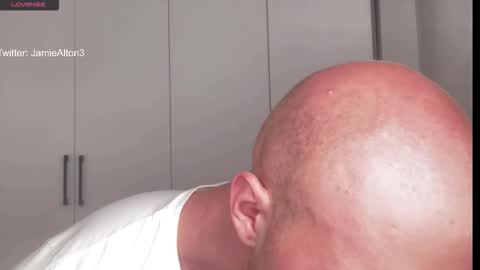 Snapshot of wlademarbergs chatting on March 25, 2026, 5:02 am Wlademar online show from March 25, 2026, 5:02 am